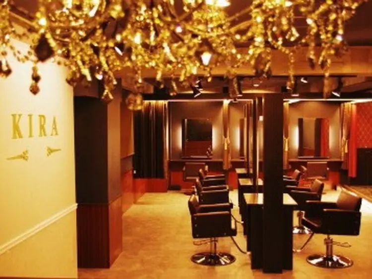 KIRAの内観・外観1