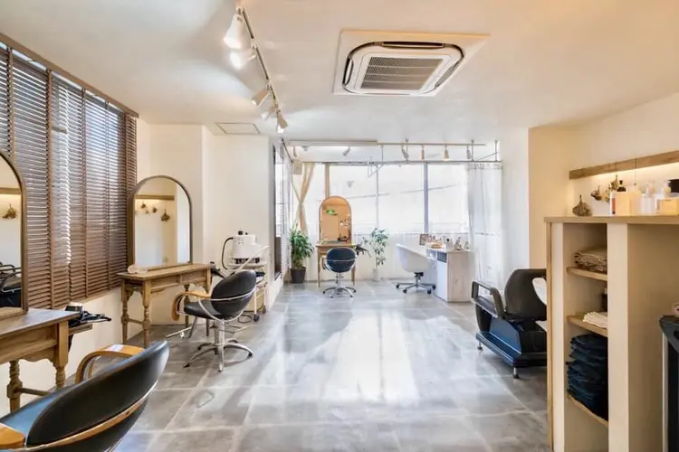 イルフレールの内観・外観1