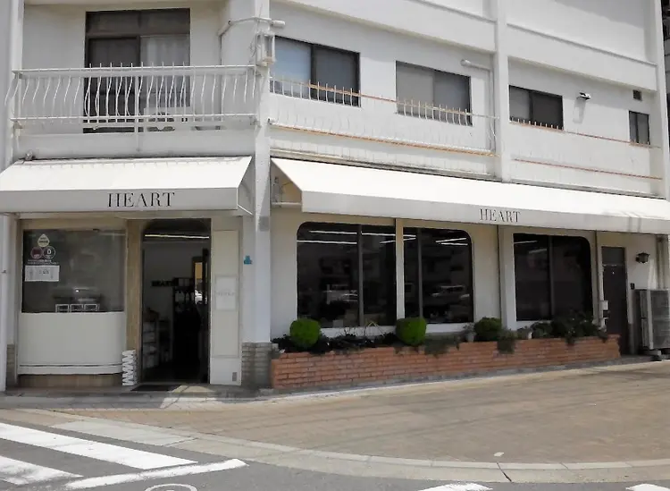 ＨＥＡＲＴ美容室の内観・外観1