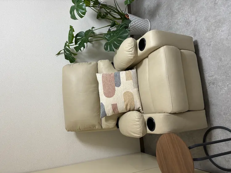 nail salon Howdyの内観・外観2