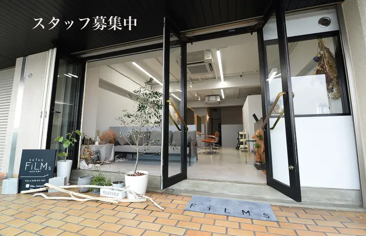 FiLMsの内観・外観1