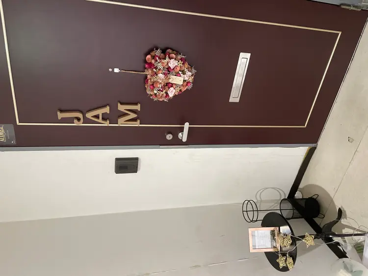 JAMの内観・外観2