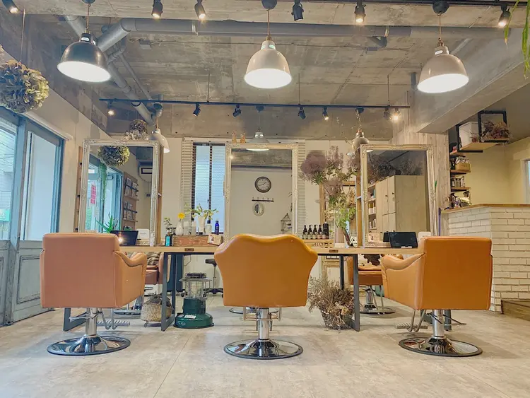 hairdesignHAREの内観・外観1