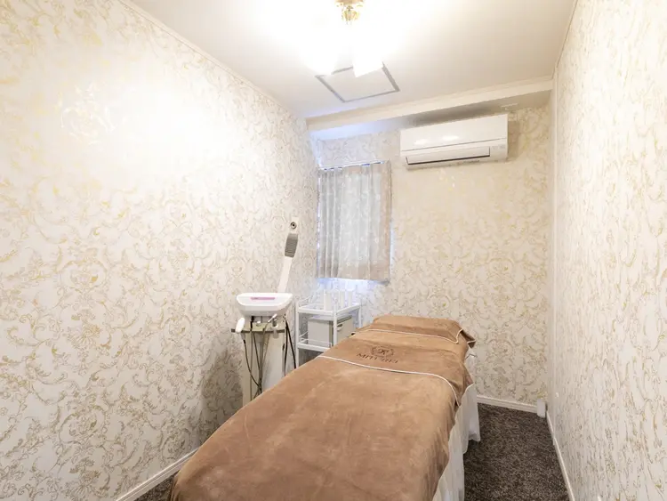 エステティックサロンMITUREI 九条店の内観・外観2