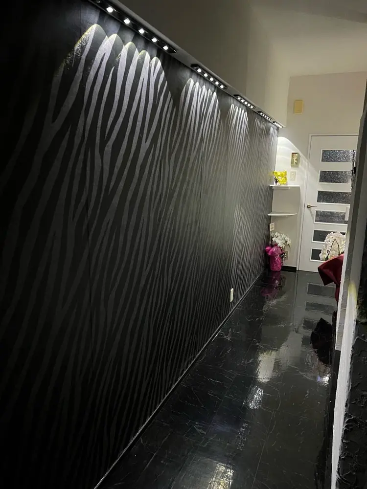 Adam＆Eve【上半身美人専門サロン】の内観・外観1