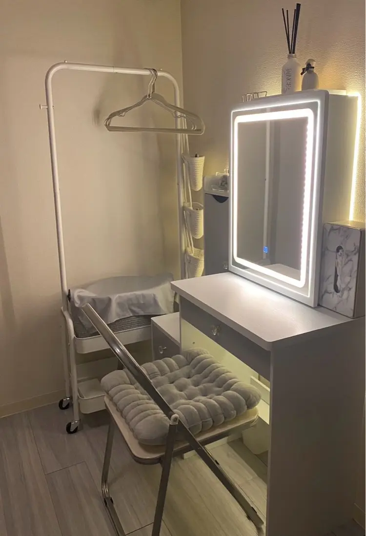 韓国肌管理 MORE MORE GLOSSYの内観・外観2