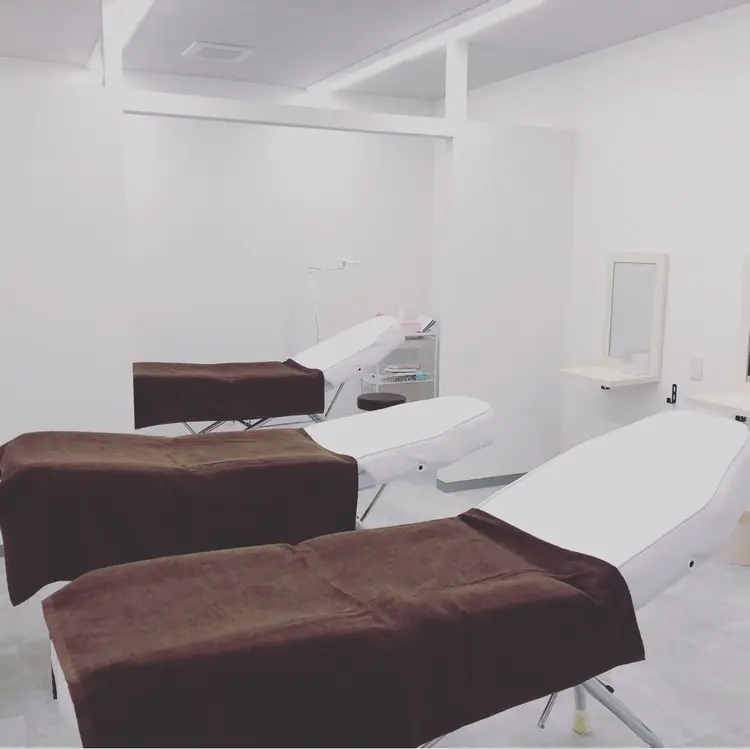 _WHITE南海難波の内観・外観1