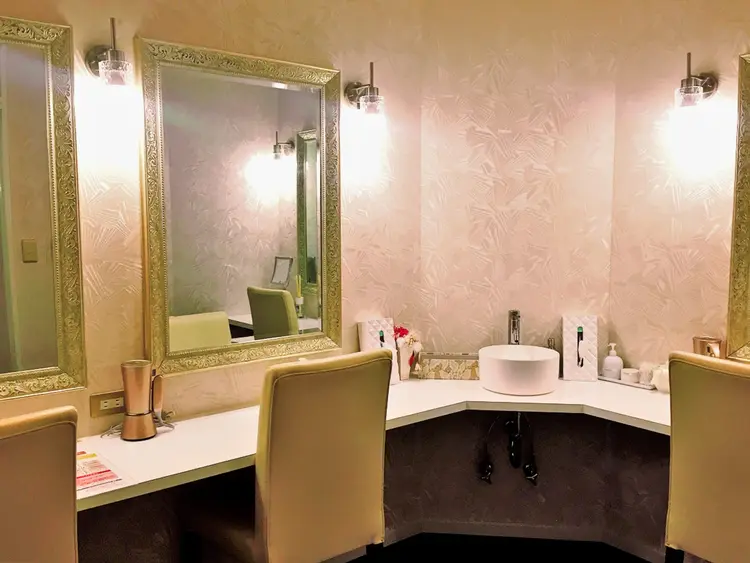 スリムビューティハウス ホテルニューオータニ大阪店の内観・外観2