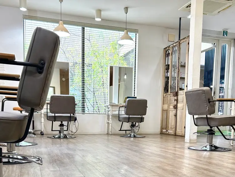 FLEAR　cre:meの内観・外観2