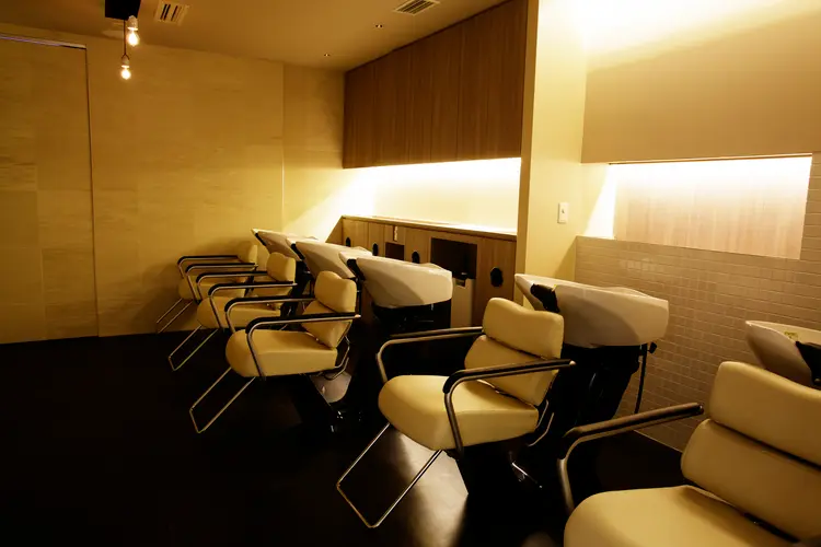 apish AOYAMAの内観・外観2