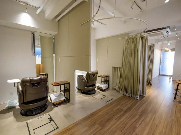 ヘッドスパ＆髪質改善専門店 ANEW大宮【アニュー】の内観・外観2