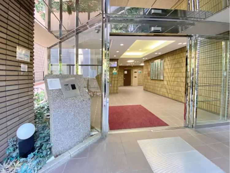 ［韓国肌管理］毛穴洗浄×水光ピーリング専門店　White labo梅田茶屋町の内観・外観1