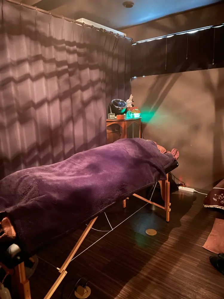 Positioning Loungeカジュラの内観・外観2