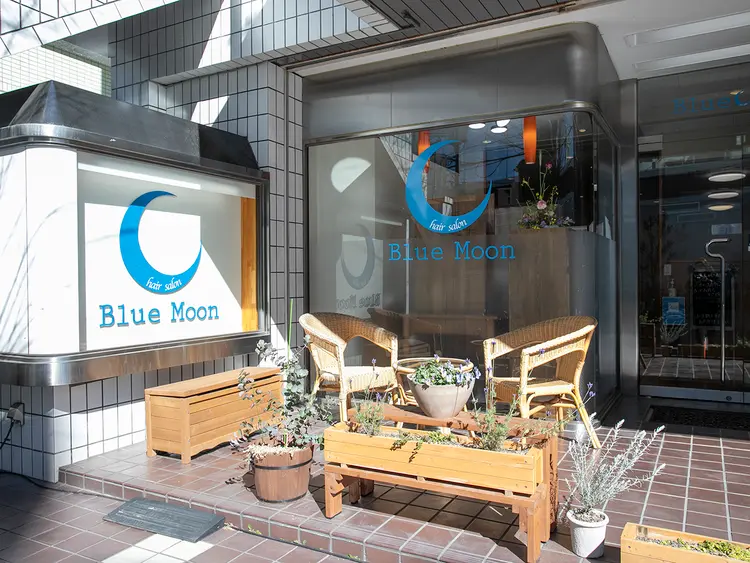 BLUE MOONの内観・外観1