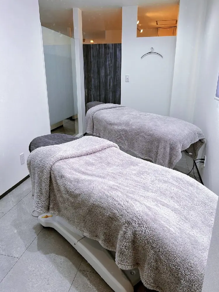 NAZの内観・外観1