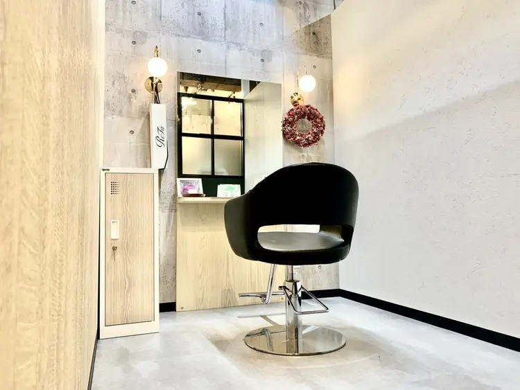 ECLART 大宮駅西口本店の内観・外観1