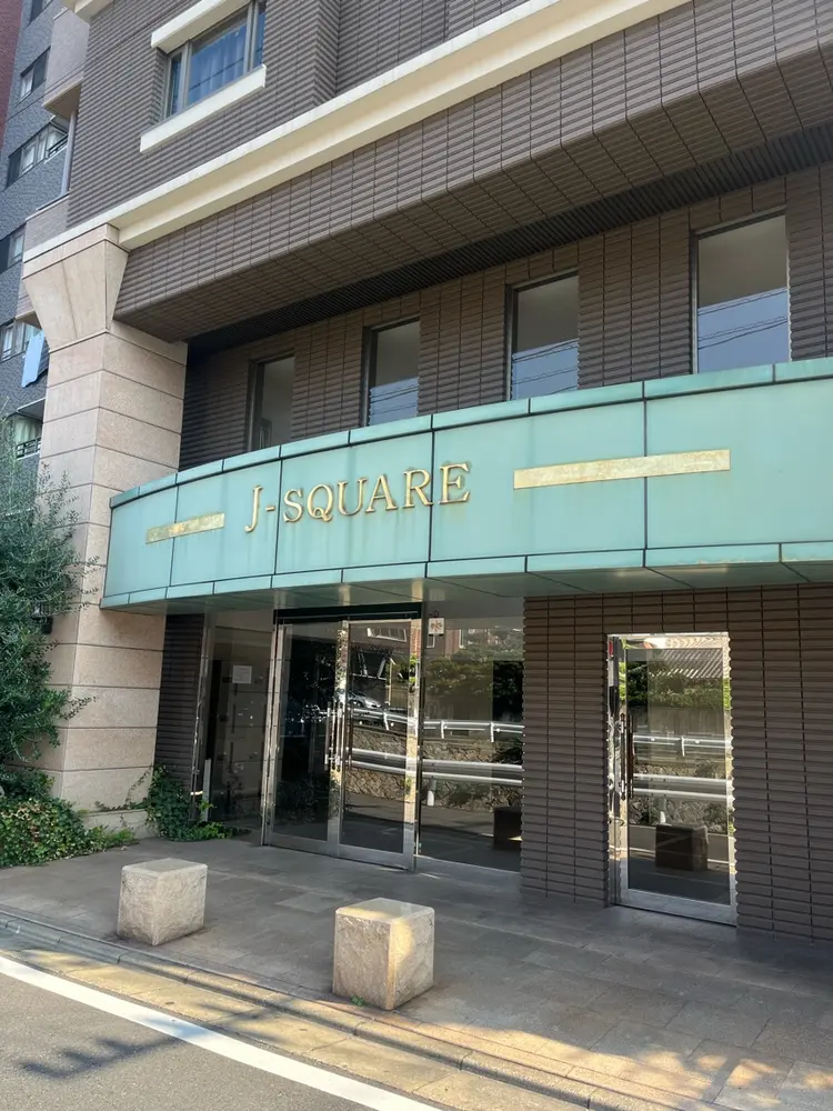 ＆EMONの内観・外観1