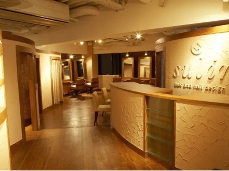 sulir hair and nail designの内観・外観2