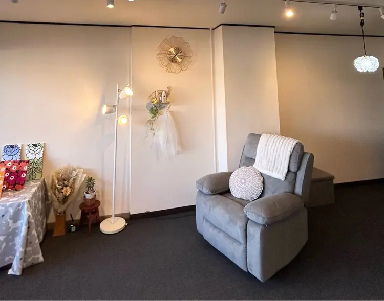 Mg Nailの内観・外観2