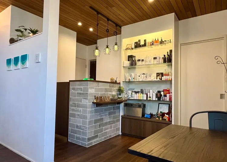 髪質改善サロン OHANAの内観・外観3