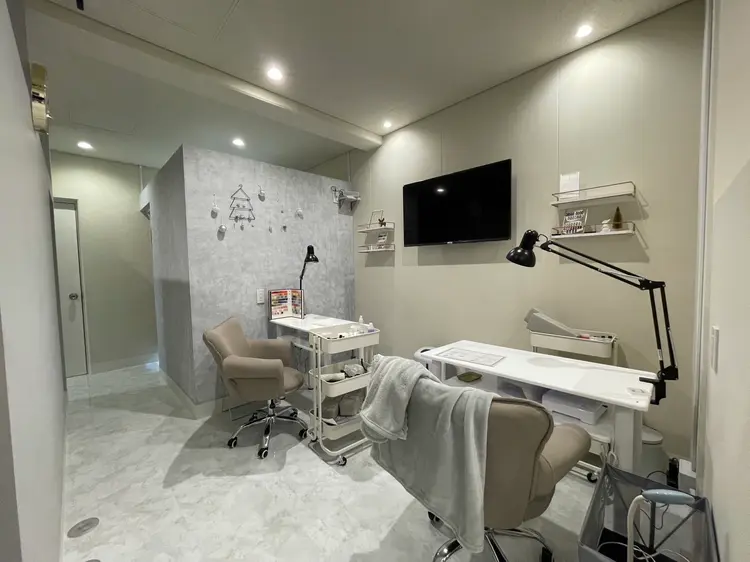 Nail salon UNELMA【ウネルマ】博多本店の内観・外観2