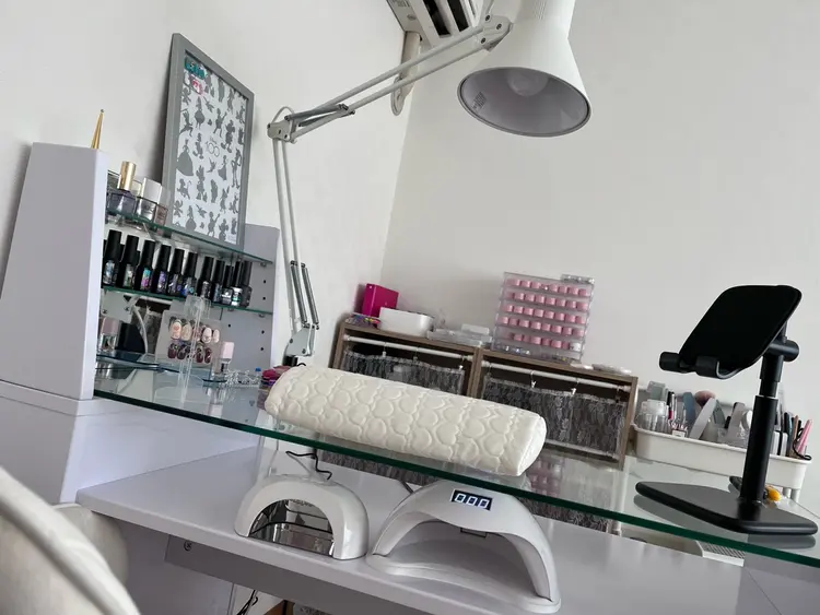 Twinkle Nailの内観・外観2