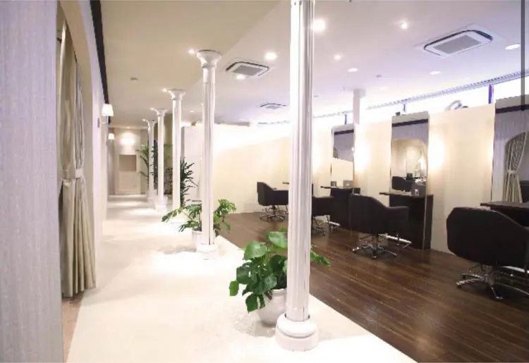 savoy nailの内観・外観1