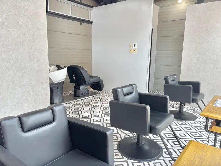 EXCIA 六甲道店の内観・外観2