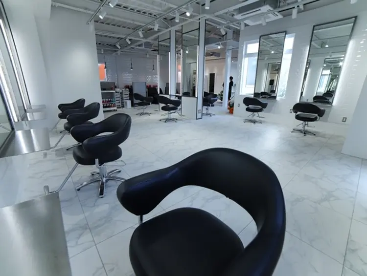 VAN COUNCIL一宮店の内観・外観2