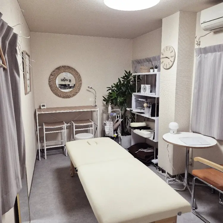 KCサロンの内観・外観1