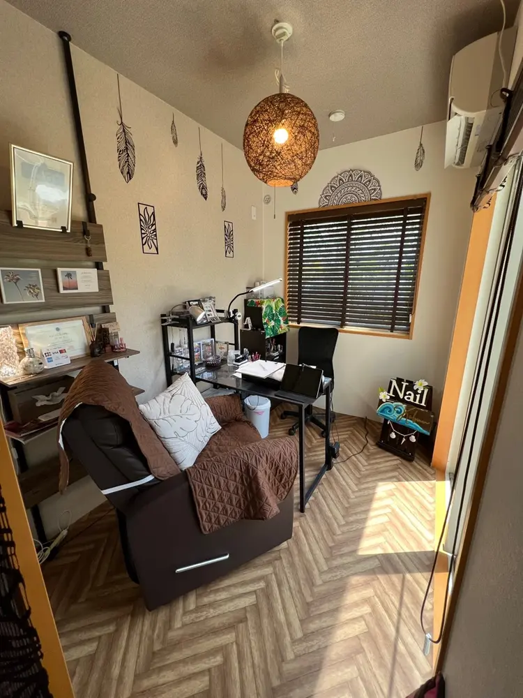 Nail salon Kahuuの内観・外観1