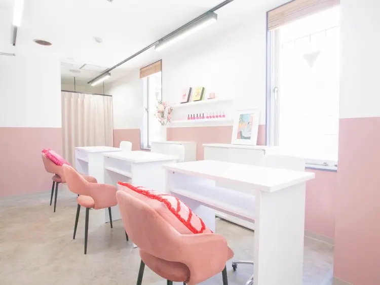 eight nail渋谷駅前店の内観・外観2