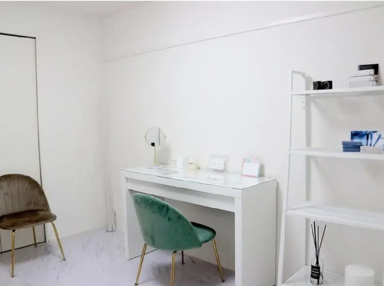 ロレインブロウ 上本町店の画像