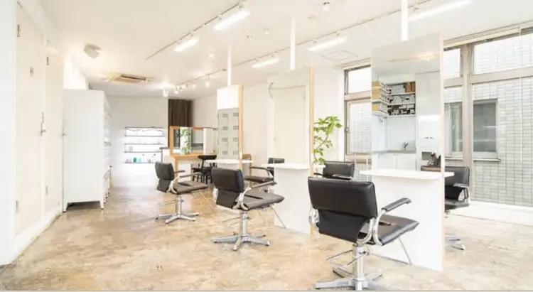 fifth men's 原宿の内観・外観2