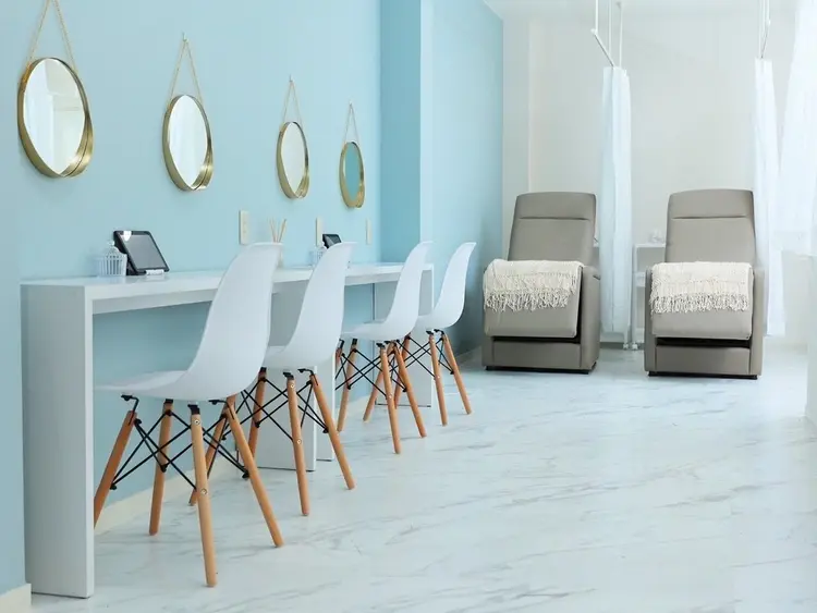 Fiara 大阪高槻店の内観・外観1