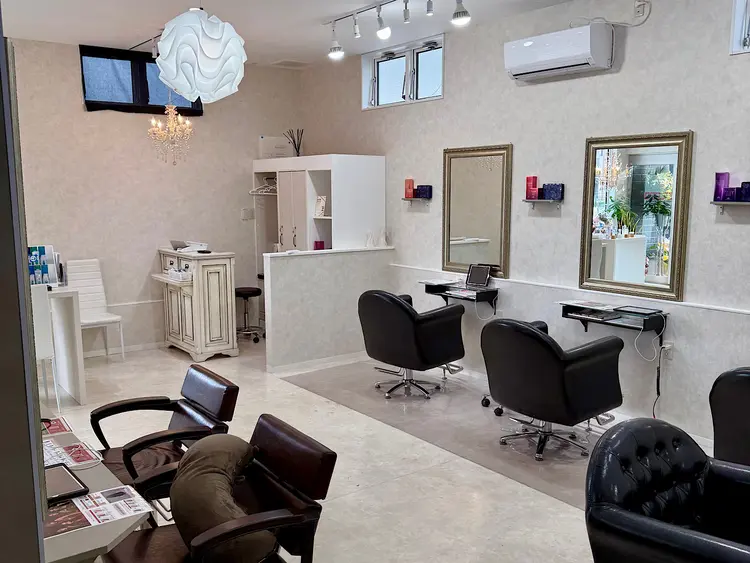 &.TIGRE Smart Salon 髪質改善/ケアカラー/トリートメントの内観・外観1