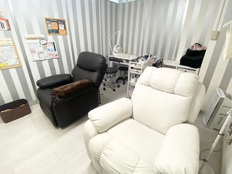 Nail & Eyelash Lani`ekahiの内観・外観2