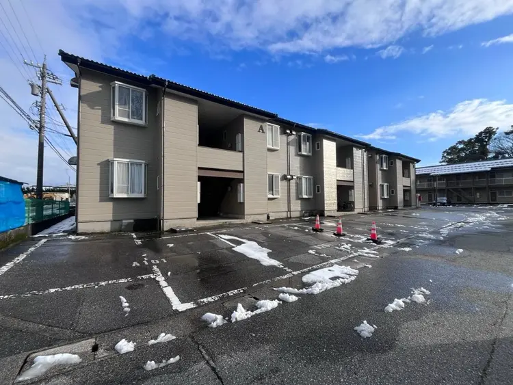 ［バストケア&バストアップ専門店］cany魚津の内観・外観1