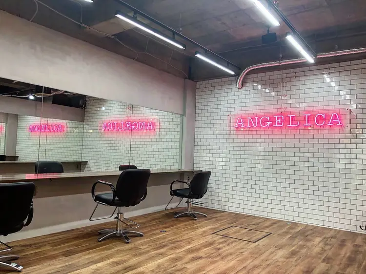 ANGELICA 天理店の内観・外観1