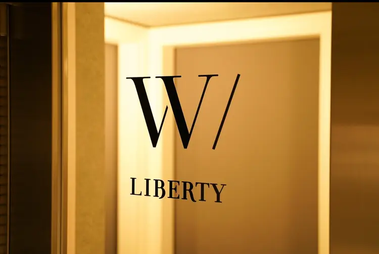 LIBERTYの内観・外観1