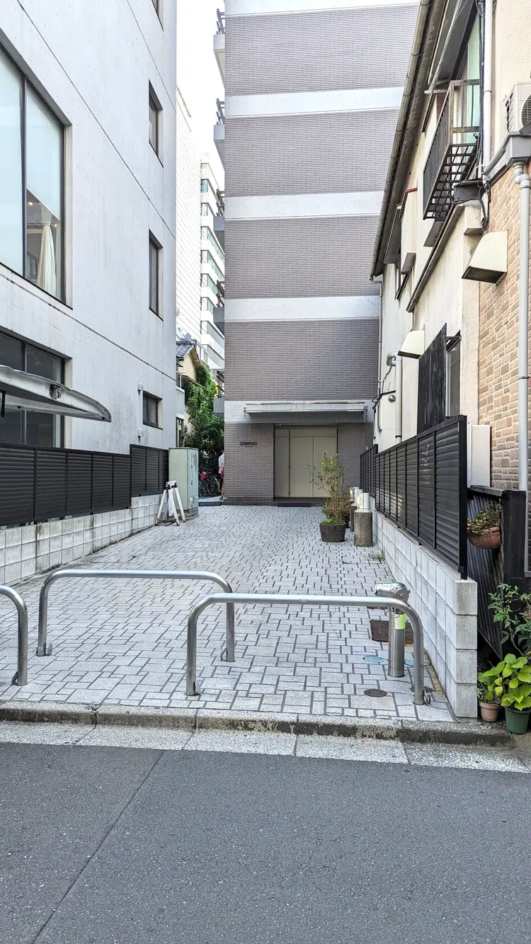 サブスクNAIL&EYEの内観・外観2