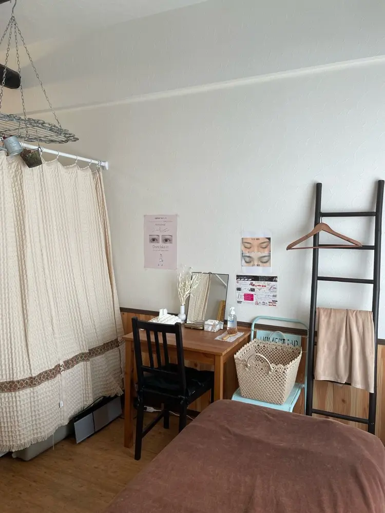 ビープラスの内観・外観1