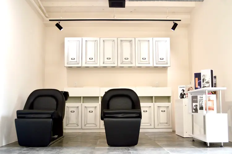 N4Cの内観・外観2