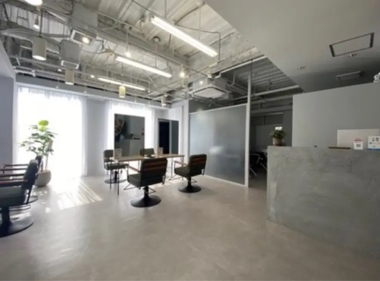 shes梅田茶屋町の内観・外観1