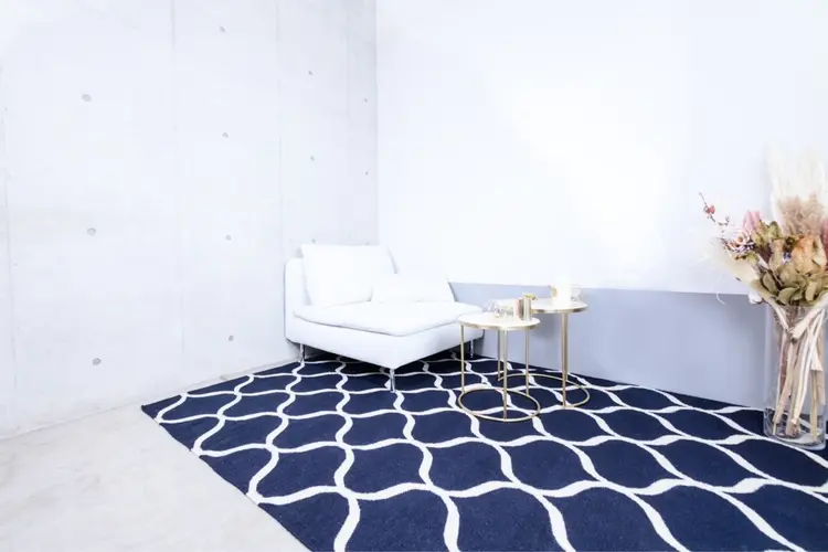 Whiteの内観・外観1