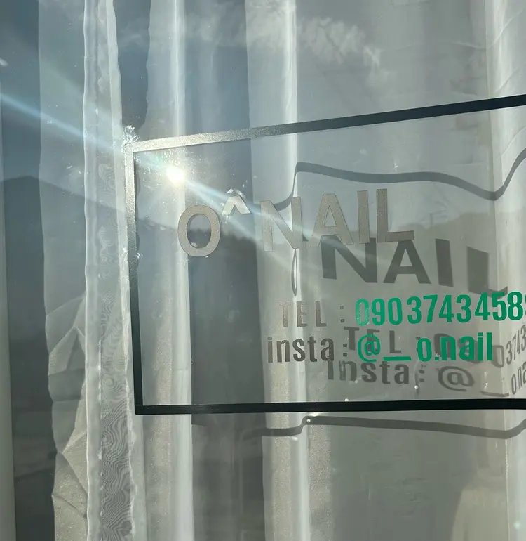 O^nail＋iの内観・外観1