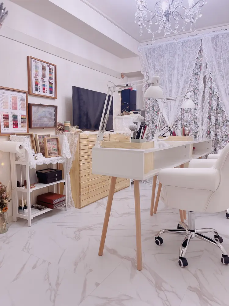 KARIネイルサロンの内観・外観2