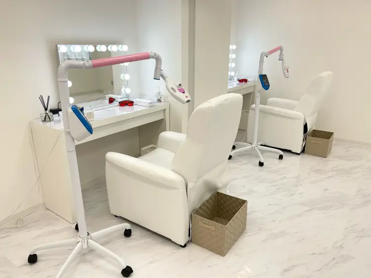 セルフホワイトニングエクシア栄店の内観・外観1