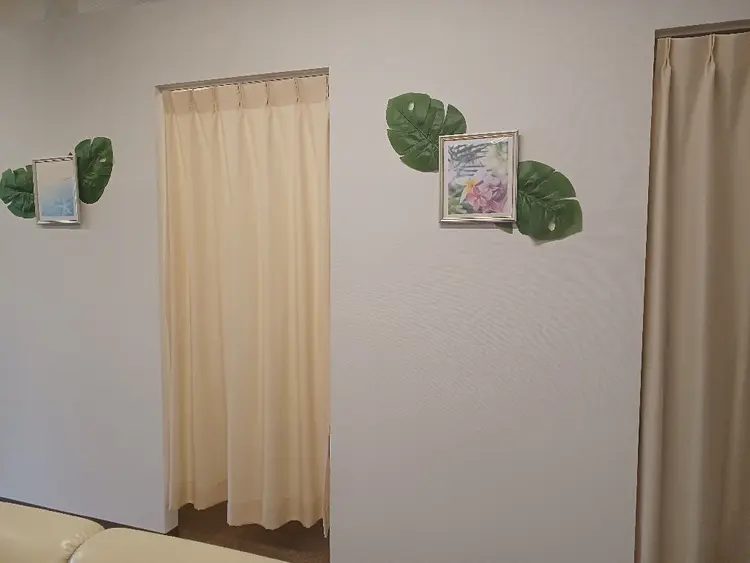 ピーカンはり灸整骨院の内観・外観3