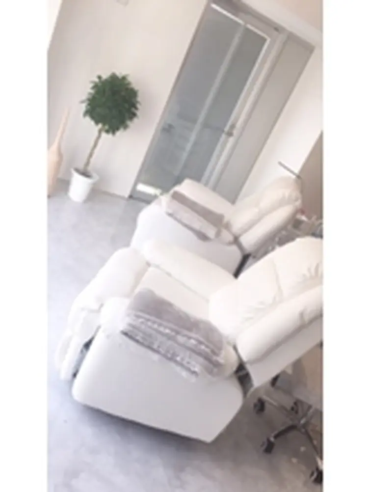 Lovitの内観・外観1